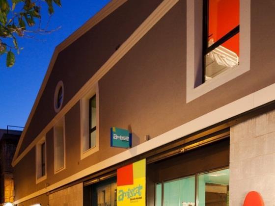 Amistat Beach Hostel Βαρκελώνη Εξωτερικό φωτογραφία